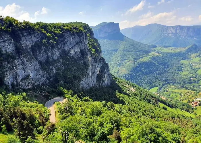 L'echevine En Vercors Echevis